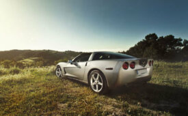 Ruta de 60 km en Corvette por el Parque Natural de Montserrat y visita al monasterio