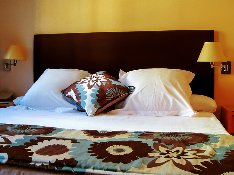 DIGITAL CAMERA Escapada al Pirineo Aragonés: 2 noches con spa en el Hotel & Spa Real Jaca 4*