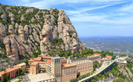 Montserrat Tour Panorámico: 1 vuelo compartido en helicóptero de 30-35 minutos para 1 persona