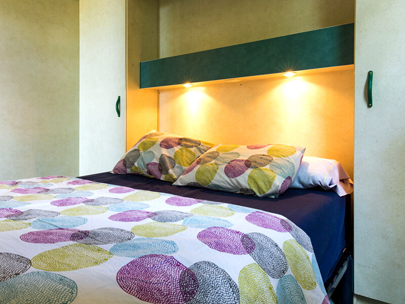 1000002727507671423251 2 noches en bungalow con desayuno para 2 personas en el Camping El Far