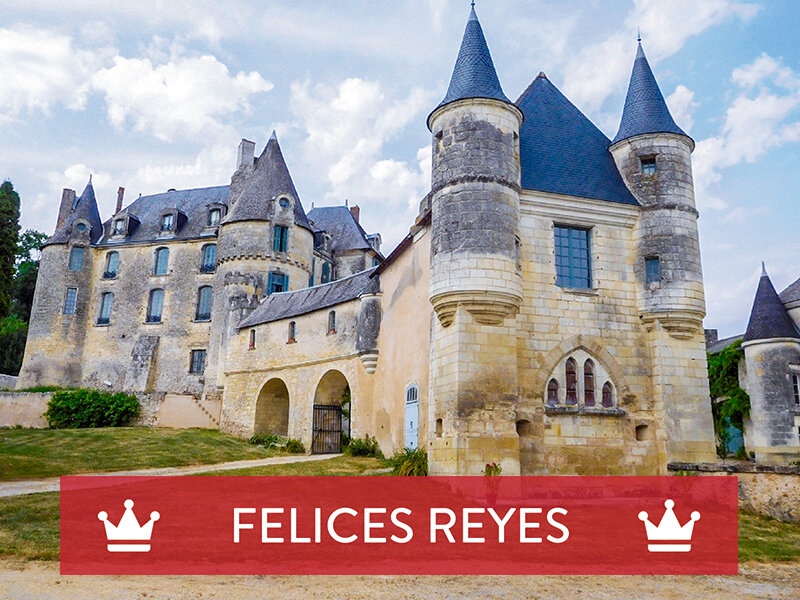 Deckchairs,Near,Indoors,Swimming,Pool ¡Felices Reyes! 1 noche en un castillo en Francia