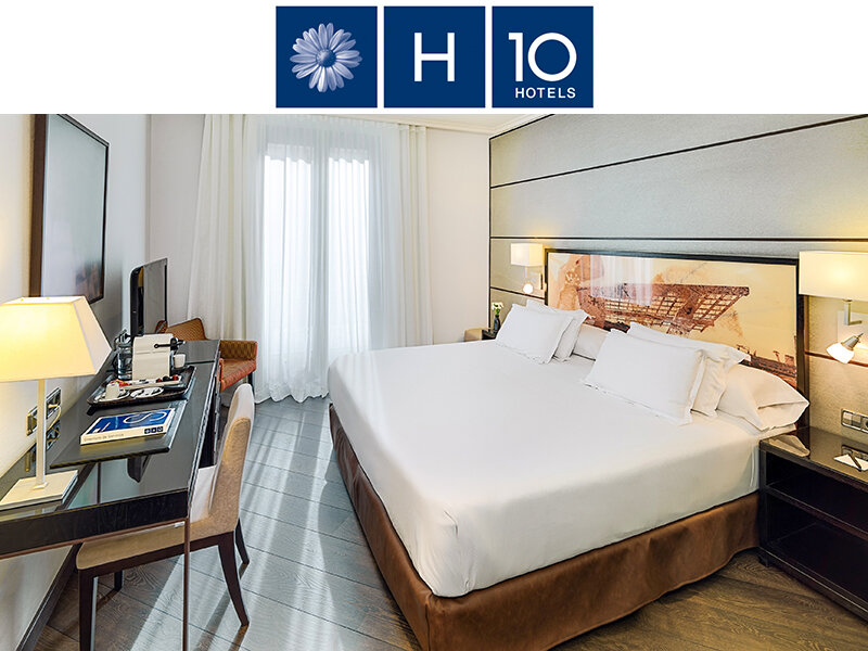 H10 Universitat Hoteles H10 de 4*: 1 noche con desayuno para 2 personas